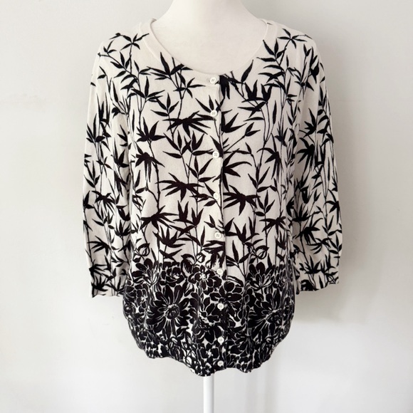 Talbots Women Pima Cotton Bamboo Print Caridgan Medium Preppy Office Twee Mature - Picture 1 of 6